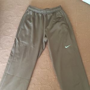Men's Nike Therma-Fit Sweatpants